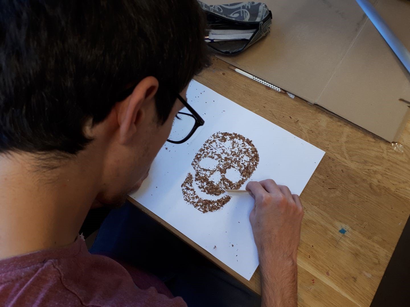 Etudiant en atelier expression plastique esma lyon