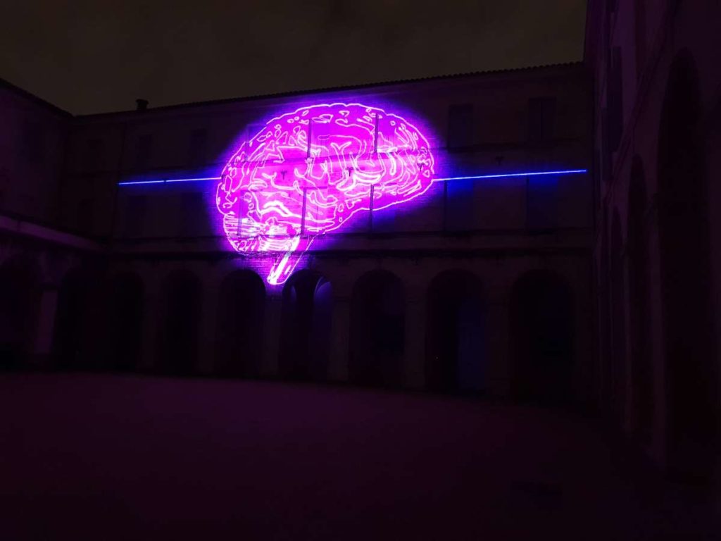 Tableau cosmos vidéo mapping coeur de ville en lumière 2019