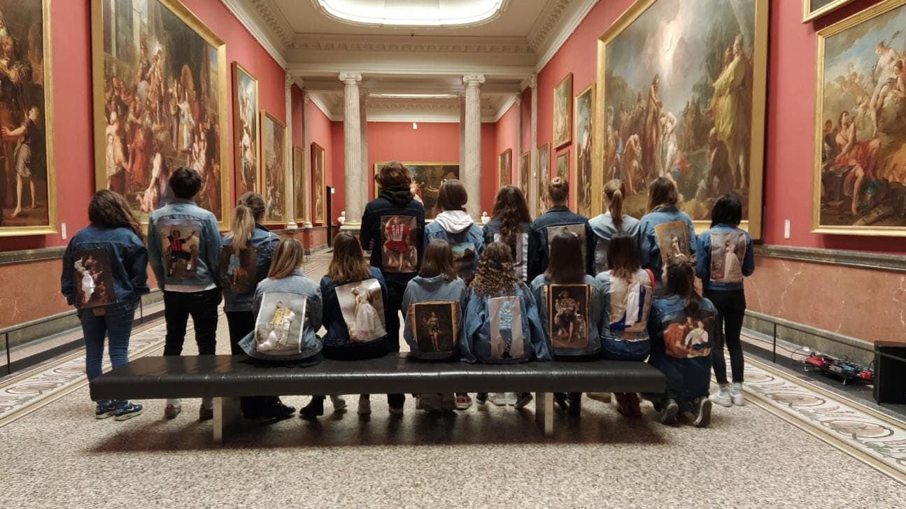 étudiants esma au musée fabre