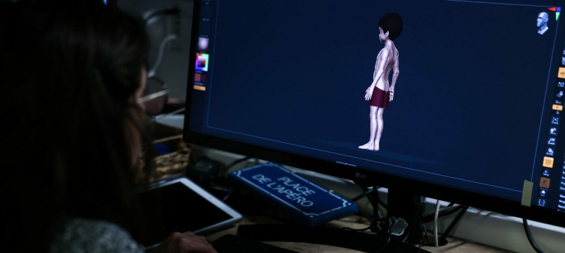 a Student animatiing 3d person for the course