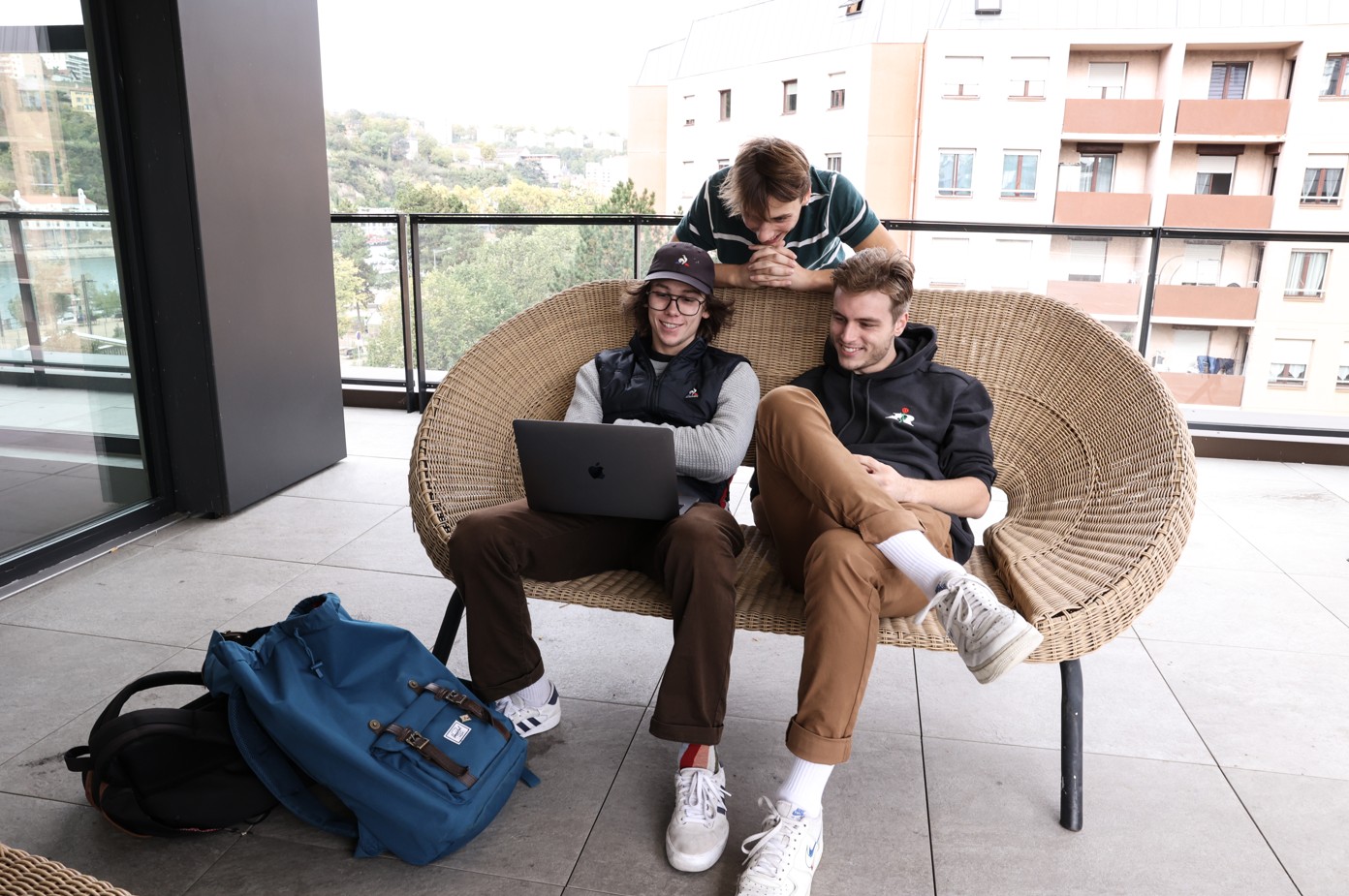 temps de détente pour les étudiants de l'esma campus de lyon